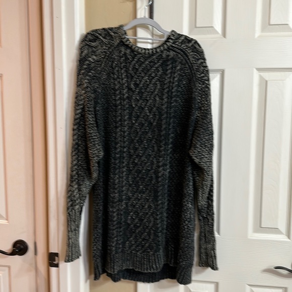 EUC Free People fisherman sweater wms Med - Picture 2 of 4